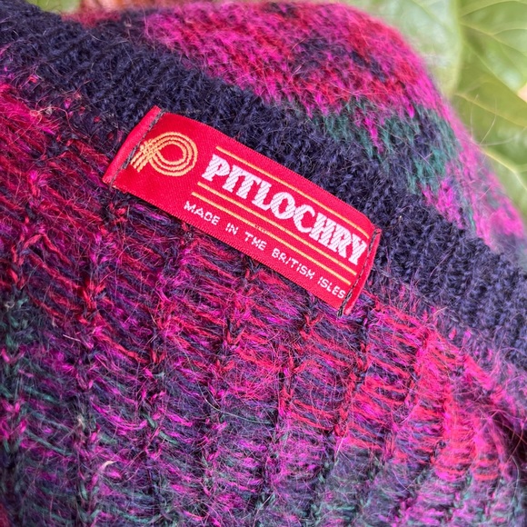 Vintage Soft Mohair Wool Knit Cardigan - Picture 5 of 7